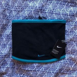 nike reversible neck warmer